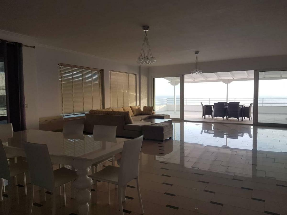 Apartamento Sea Front Penthouse Sarandë Exterior foto